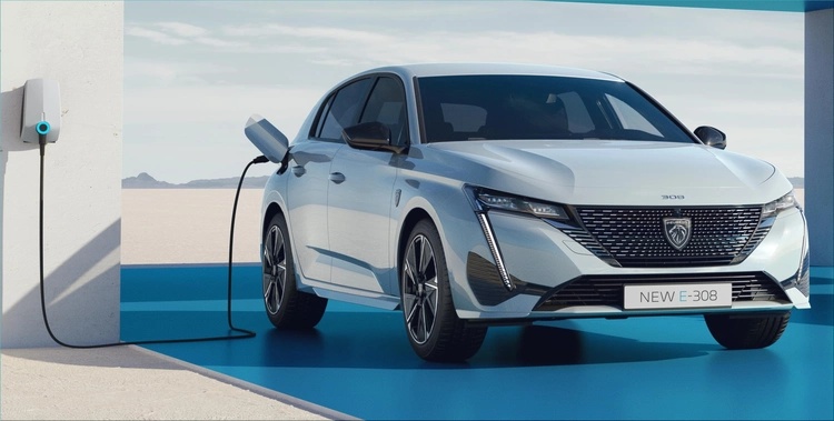 Peugeot e-308