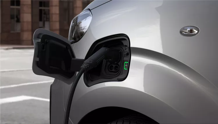 Peugeot e-Expert electric van