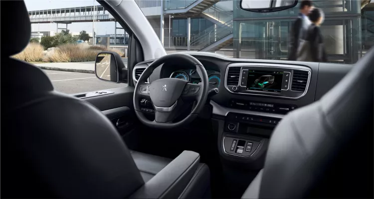 Peugeot e-Traveler electric minivan
