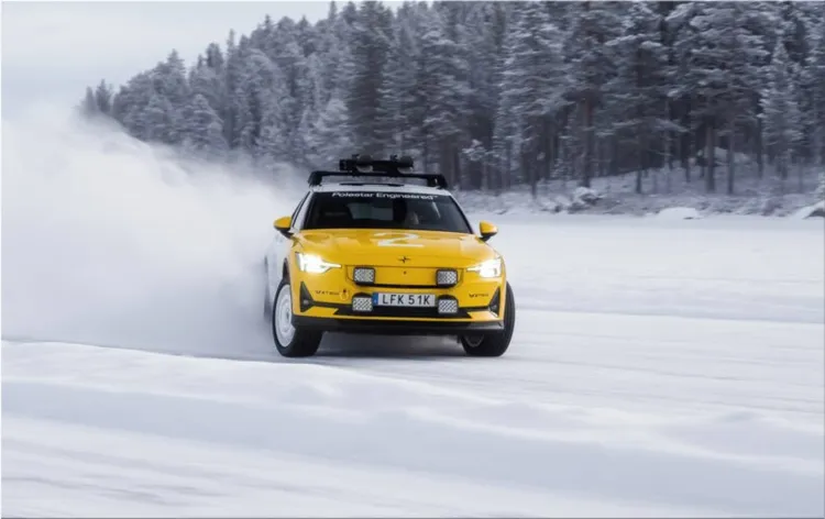 Polestar 2 Arctic Circle