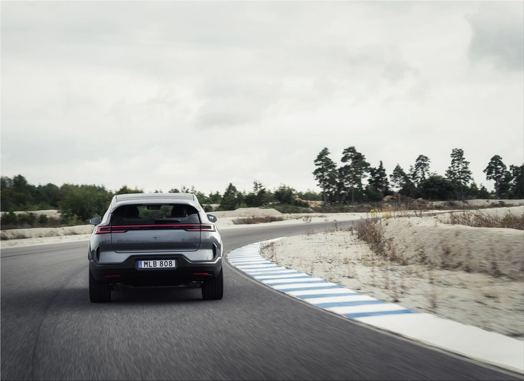 Polestar 3
