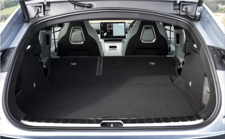 Polestar 4