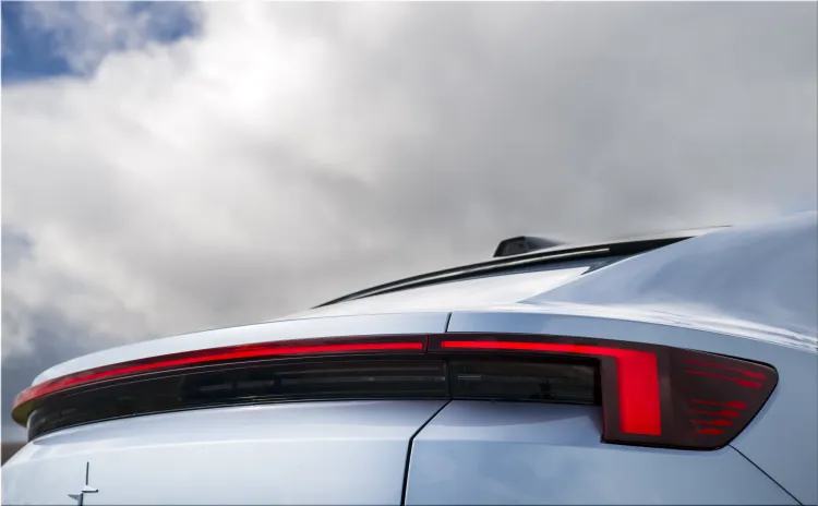 Polestar 4