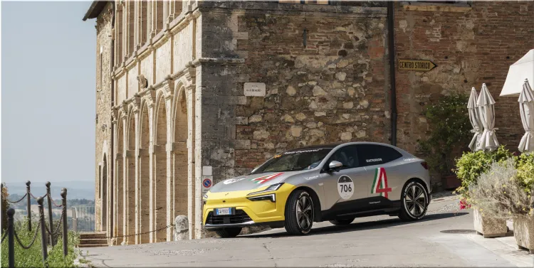 Polestar 4