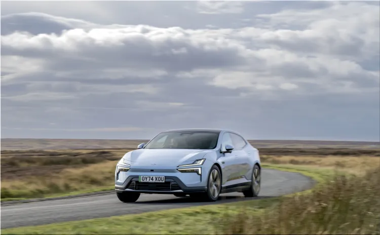 Polestar 4