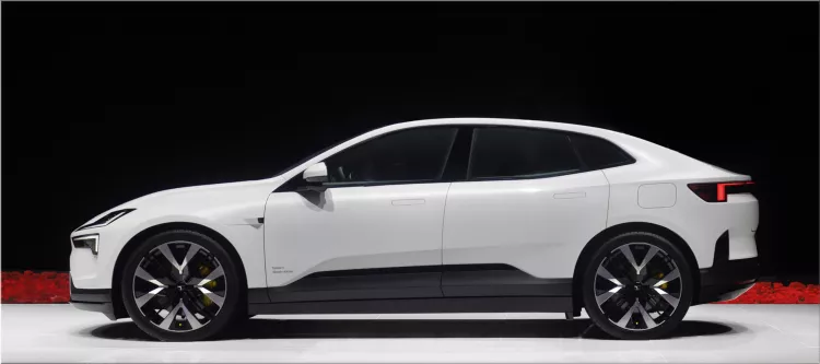 Polestar 4