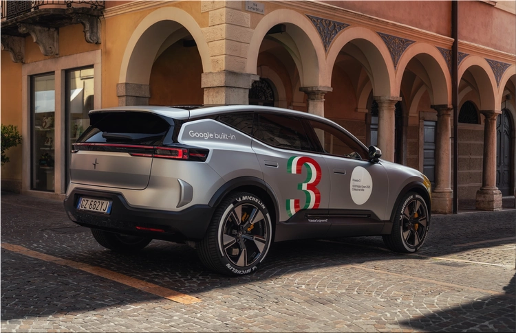 Polestar 4