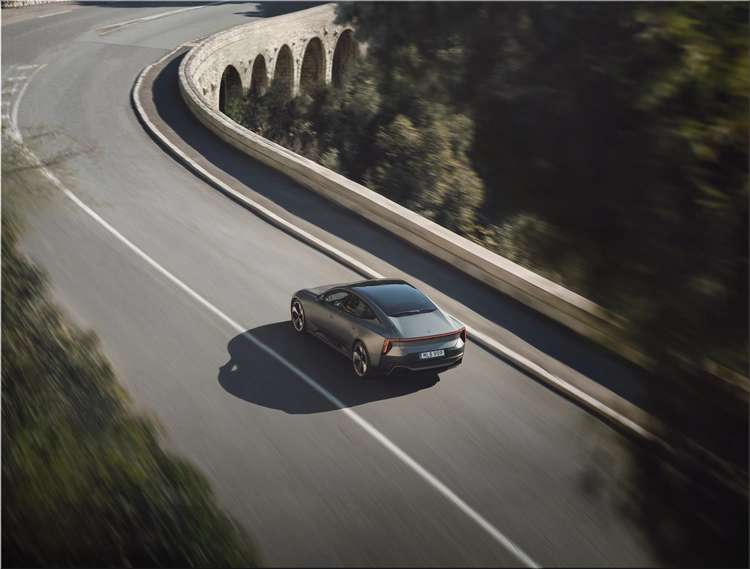 Polestar 5