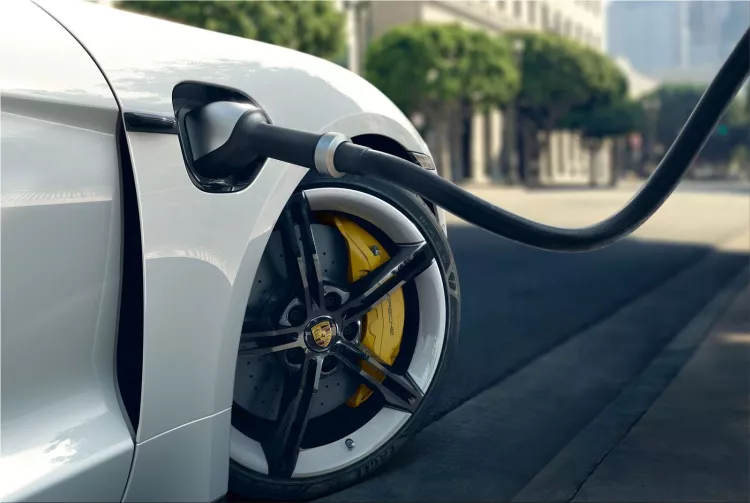 Porsche Taycan