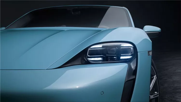 Porsche Taycan 4S - official information and photos