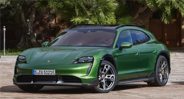 Porsche Taycan Cross Turismo