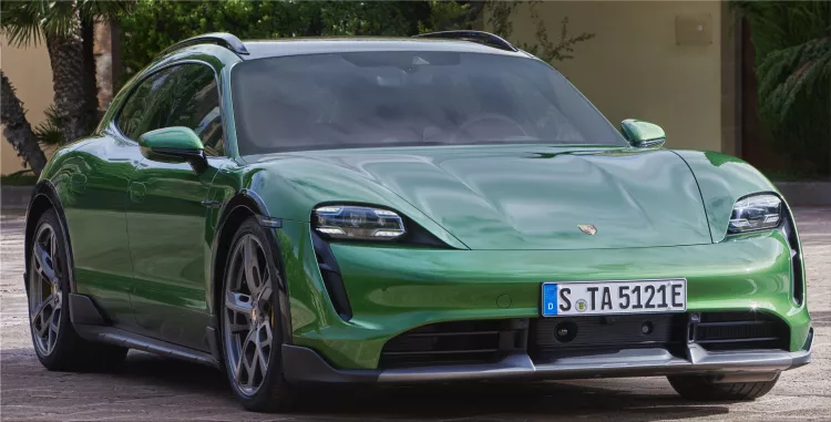 Porsche Taycan Cross Turismo