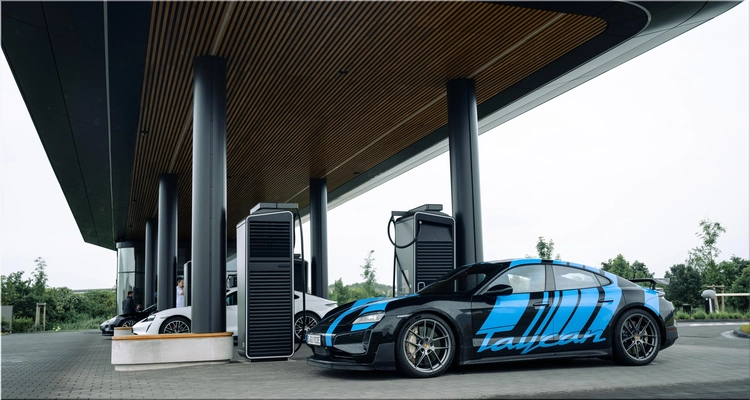 Porsche Taycan Turbo GT