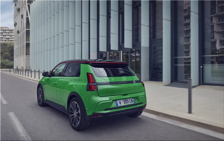 Renault 5 electric car