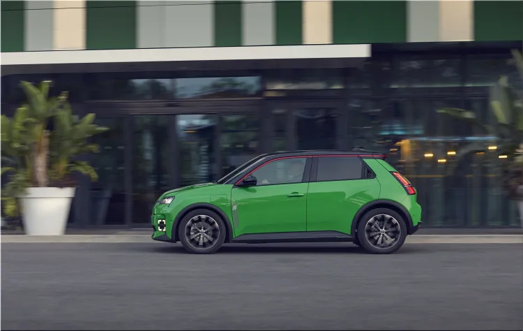 Renault 5 electric car