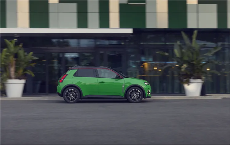Renault 5 electric car