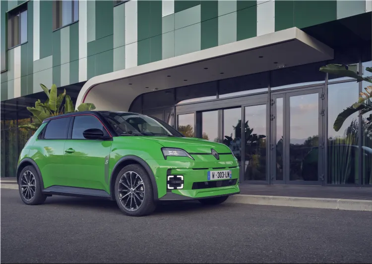 Renault 5 electric car
