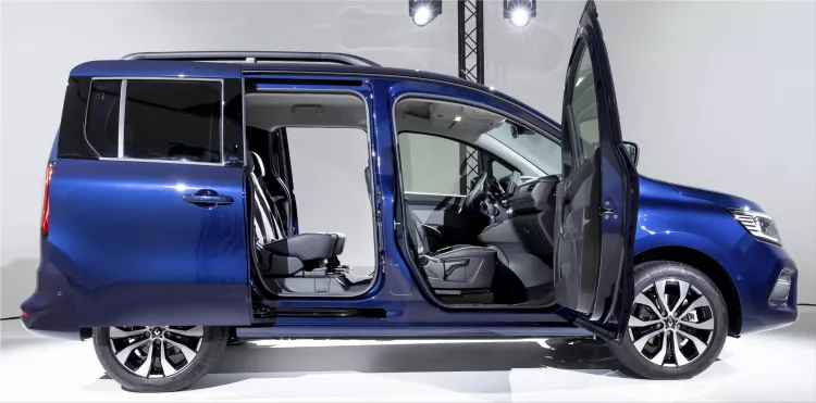 Renault Kangoo Family electric van