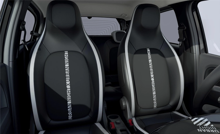 Renault Twingo Urban Night electric city car