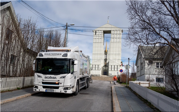 Scania 25 L electric garbage truck