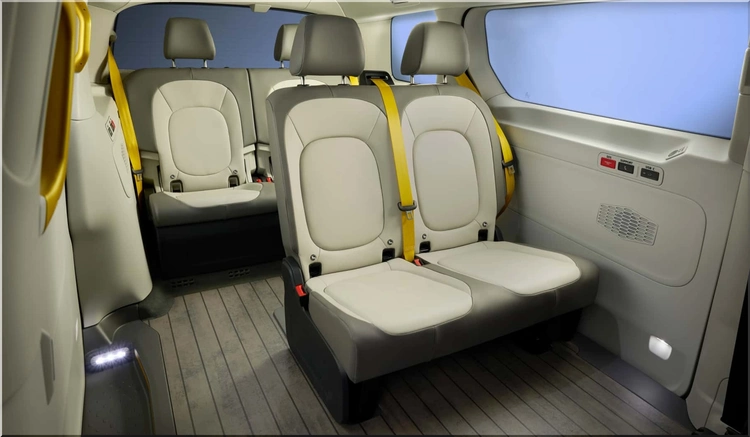 Volkswagen ID. Buzz Robotaxi