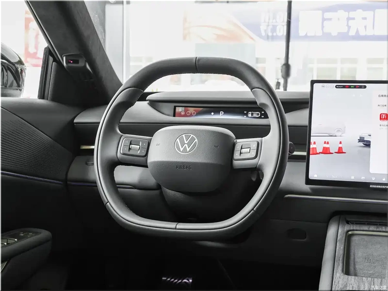 Volkswagen ID. Unyx 09