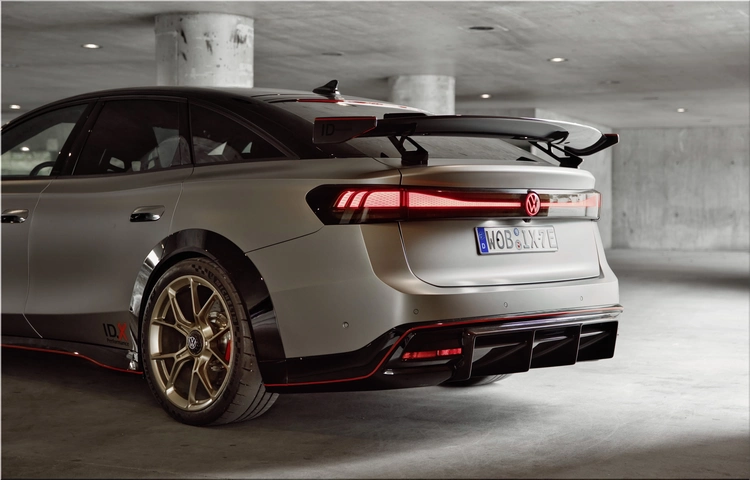 Volkswagen ID.X Performance Concept