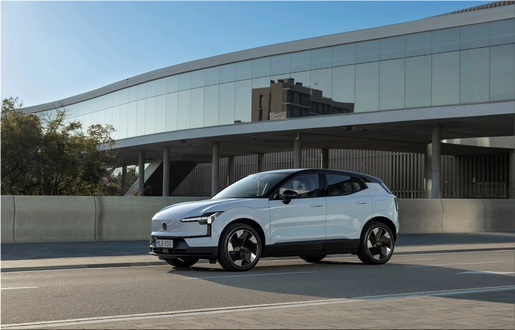 Volvo EX30