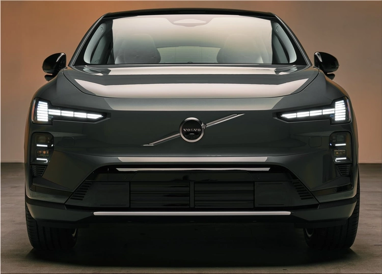 2027 Volvo EX60