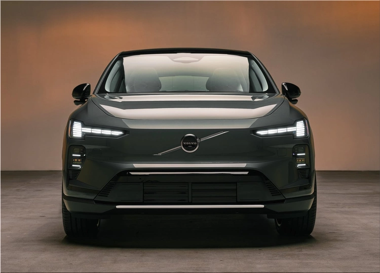 2027 Volvo EX60