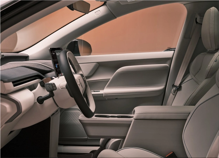 Volvo EX60
