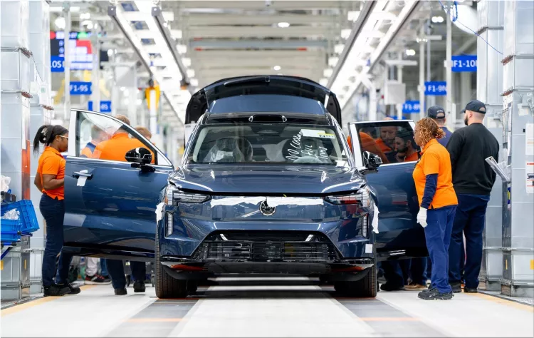 Volvo EX90