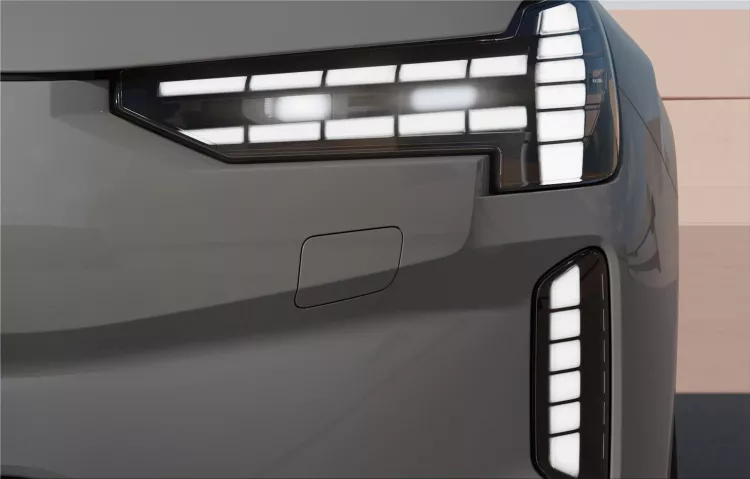 Volvo EX90