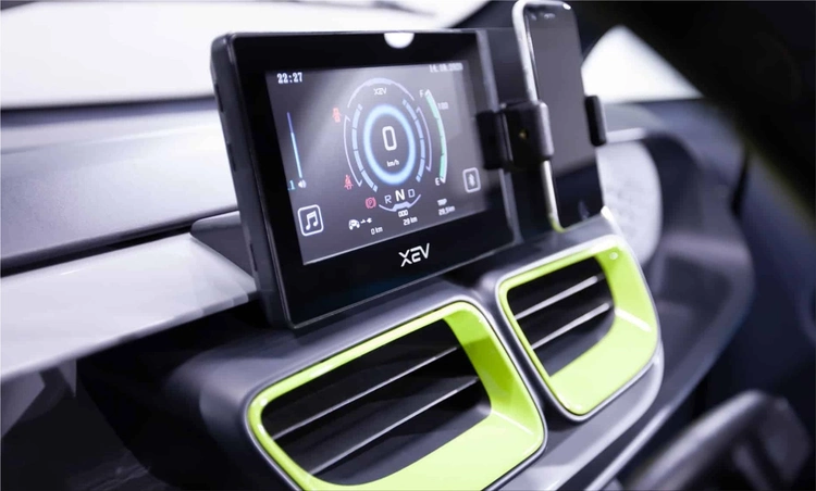 XEV Yoyo electric car