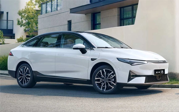 XPeng P5
