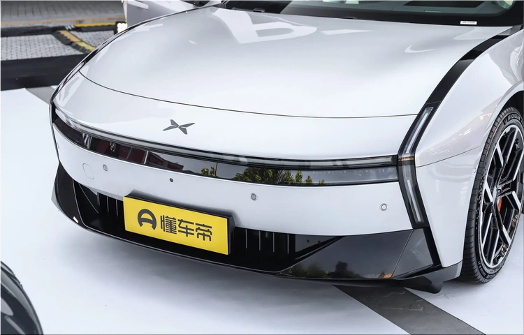 Xpeng P7