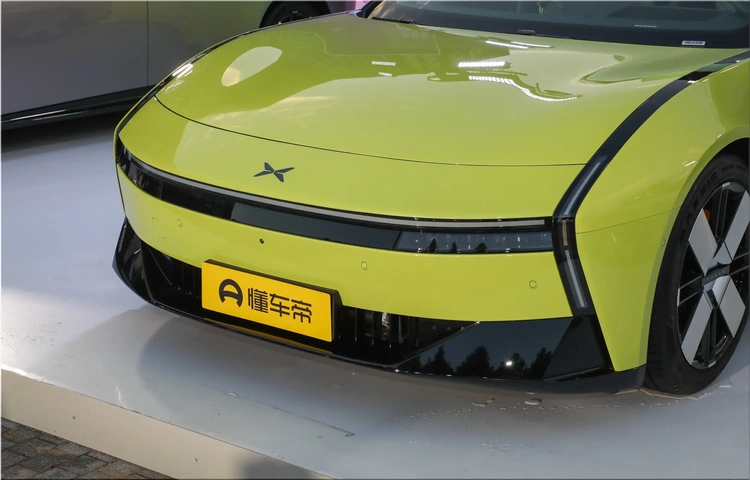 Xpeng P7