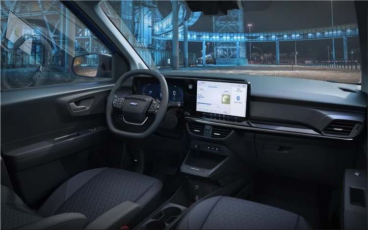 Ford E-Transit Courier
