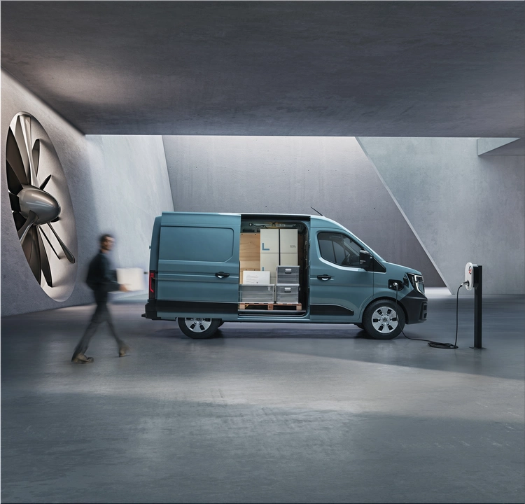 2024 Renault Master