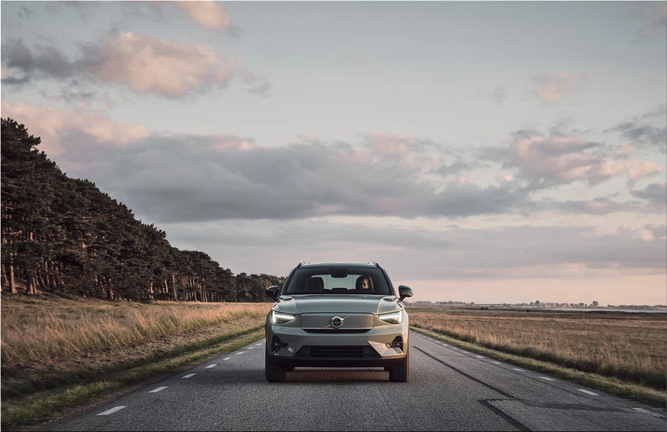 Volvo XC40 Recharge
