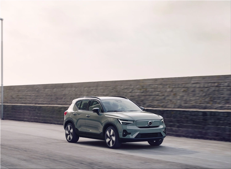 Volvo XC40 Recharge