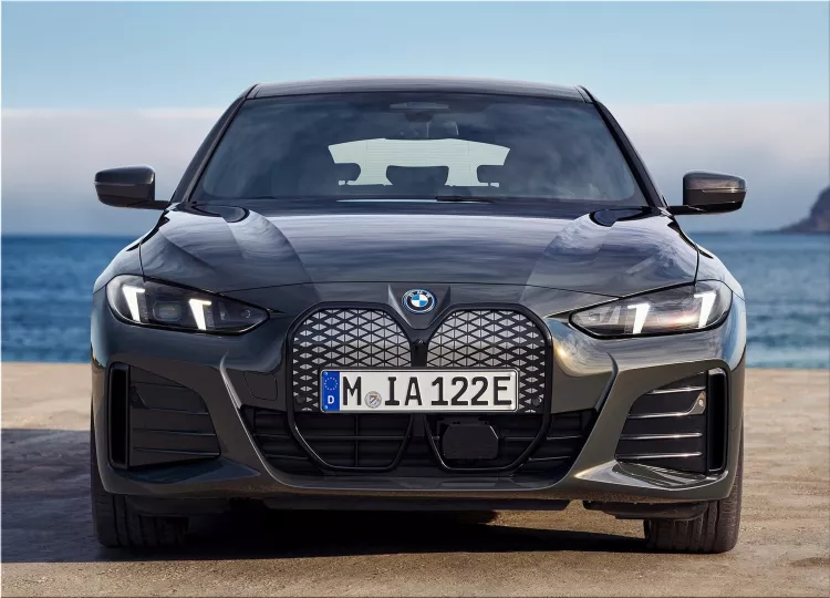 BMW i4 driving range Electric Hunter