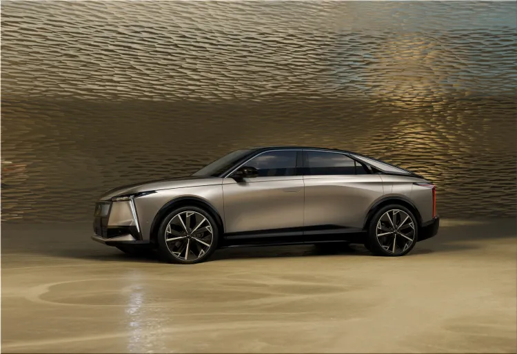 DS No8 Electric Car