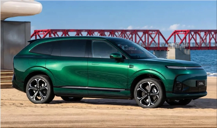 2027 XPENG G9L