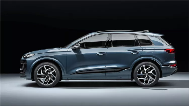 Audi Q6 e-tron: The Future of Electric Mobility Arrives with PPE Platform