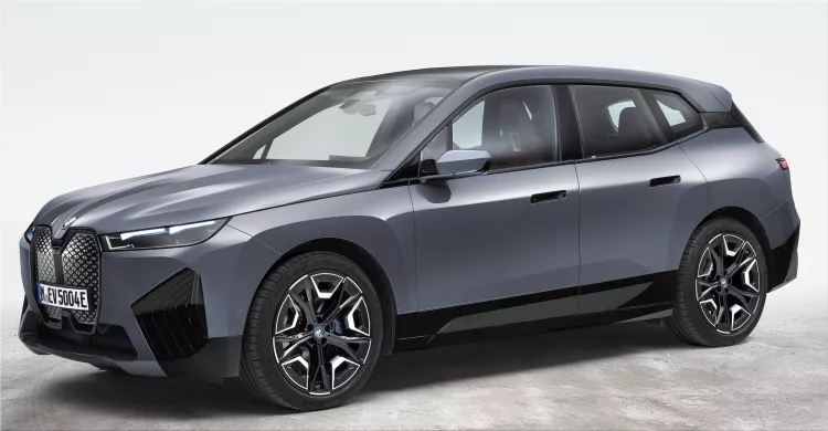 The new BMW iX xDrive50 electric SUV from 98,000 euros