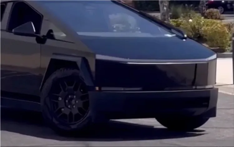 Cybertruck Wrap: Turn Heads with Custom Armor for the Future