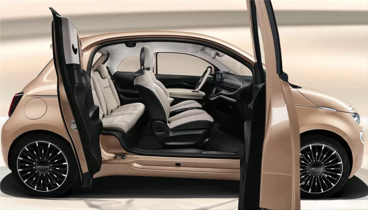 Fiat 500e 3 + 1 electric car