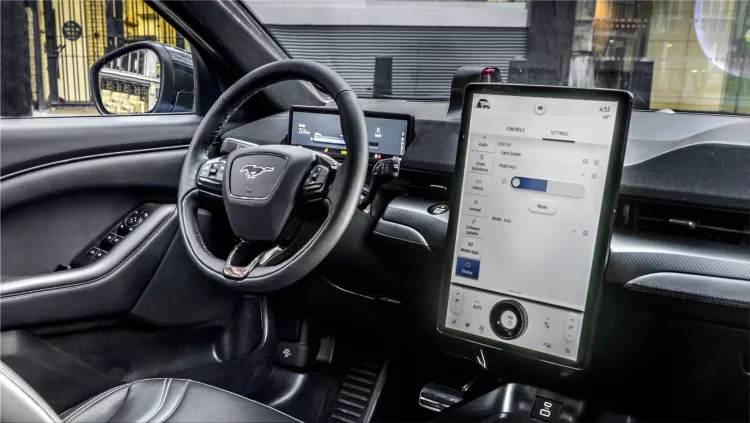 Ford Mustang Mach-E electric SUV delivers even faster charging