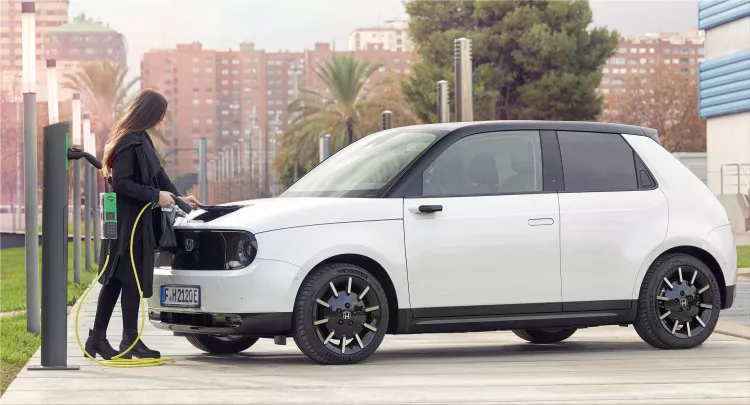 Honda e electric car